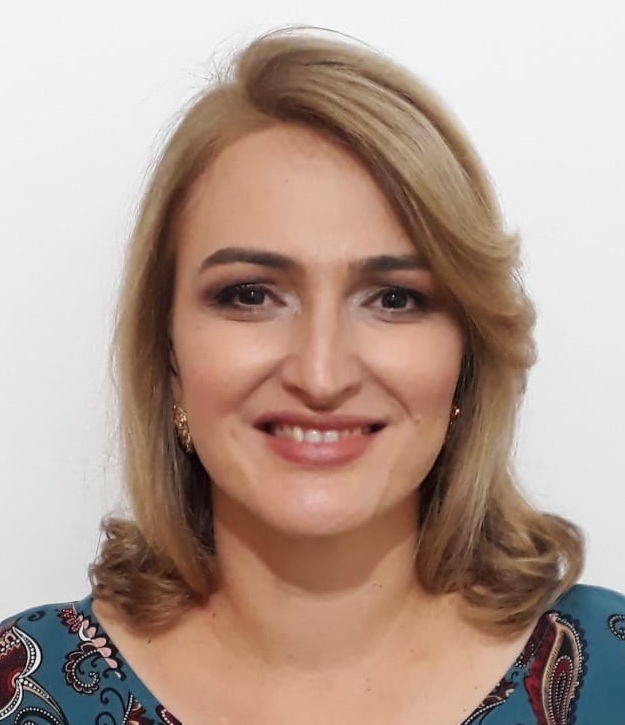 Karliane Medeiros Ovidio Vale